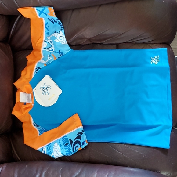 Boys Rashguards - Picture 3 of 11